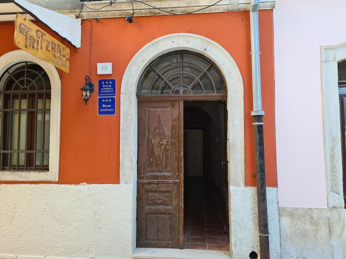 Trixi Maksimijan Apartment *